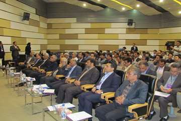 گزارش تصویری: برگزاری سمپوزیوم ملی بیماری برسلوز در استان کرمان