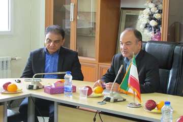 گزارش تصویری: برگزاری جلسه مدیریت بیماری انفلوانزای پرندگان به میزبانی اداره کل دامپزشکی استان 