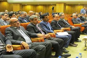 گزارش تصویری: برگزاری مراسم گرامیداشت روز ملی دامپزشکی در محل تالار وحدت دانشگاه باهنر