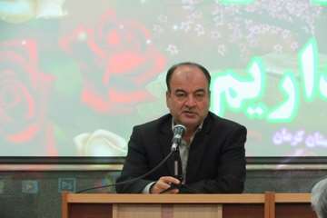 گزارش تصویری: برگزاری مراسم روز بزرگداشت شهداء و  سخنرانی مدیر کل دامپزشکی استان در جمع کارمندان ادا