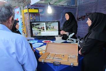 گزارش تصویری : افتتاح نمایشگاه هفته دولت و غرفه اداره کل دامپزشکی استان کرمان 