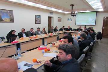 گزارش تصویری : حضور رئیس سازمان دامپزشکی کشور در محل اداره کل دامپزشکی استان کرمان و نشست با مدیران 