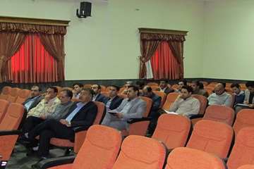 برگزاری دوره آموزشی تفسیر نتایج آزمایشات سرولوژی طیور در محل اداره کل دامپزشکی استان 