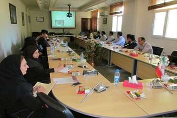 گزارش تصویری: کلاس آموزشی سل برگزار شده در محل سالن کنفرانس اداره کل دامپزشکی استان 