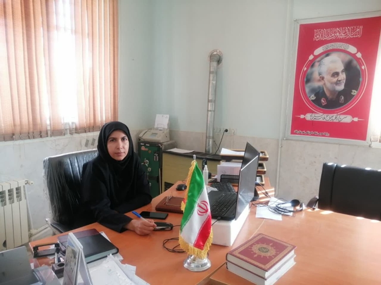 آغاز اجرای طرح واکسیناسیون رایگان طیور بومی علیه بیماری نیوکاسل درشهرستان بافت